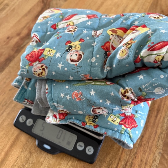 Weighted blanket for toddler - Picture 2 of 5